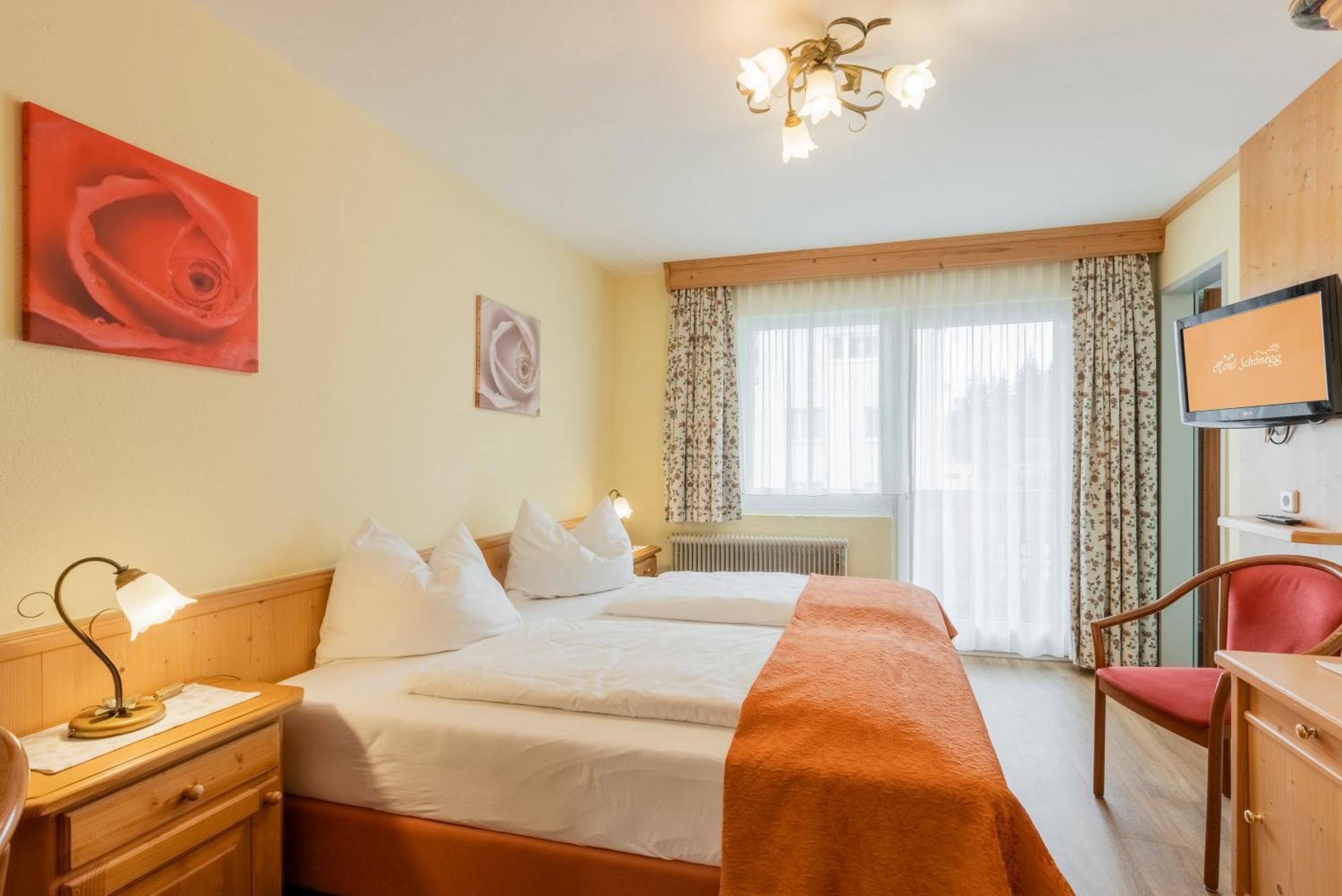 Hotel Schoenegg Seefeld in Tirol Rum bild