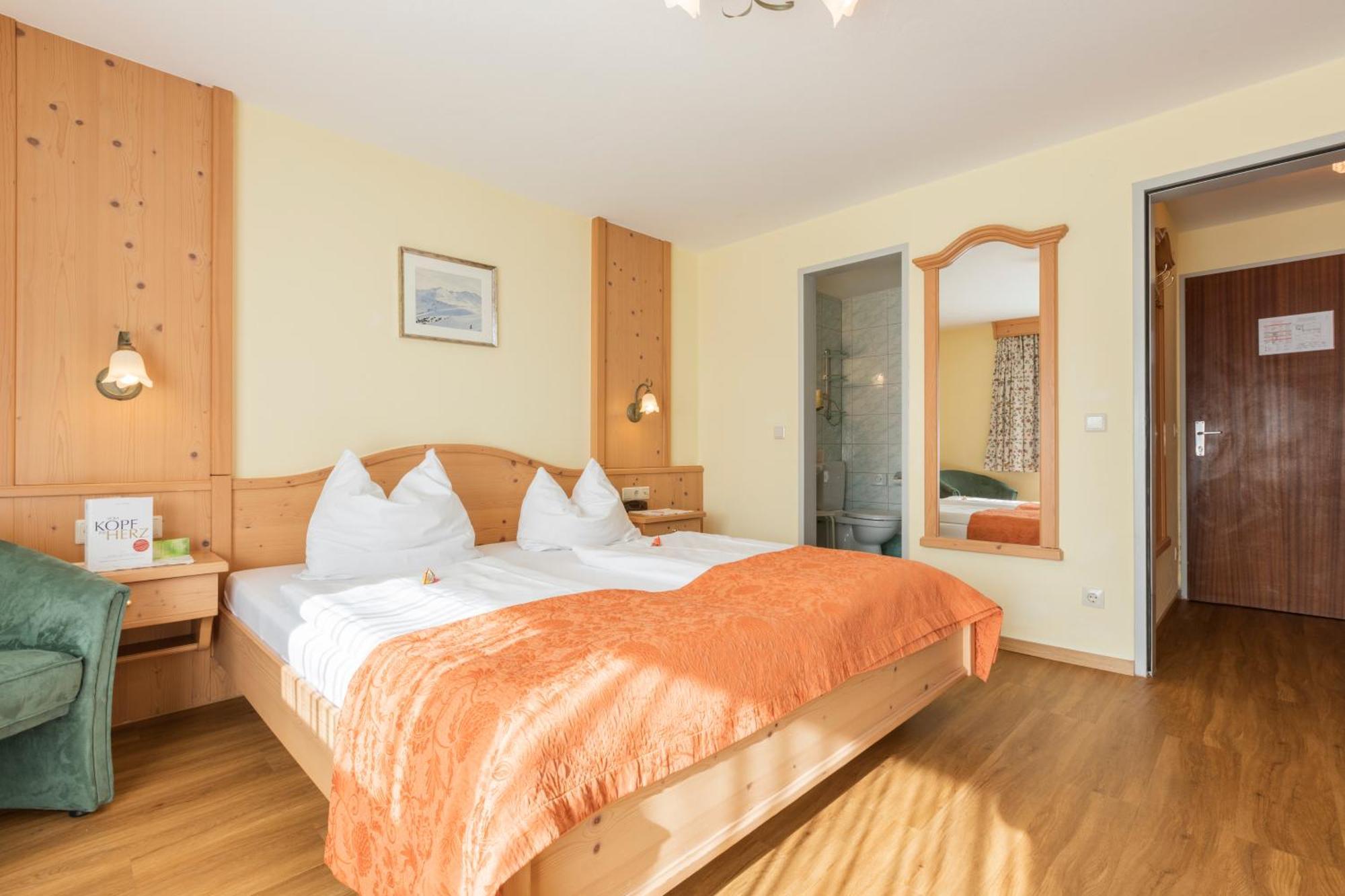 Hotel Schoenegg Seefeld in Tirol Rum bild