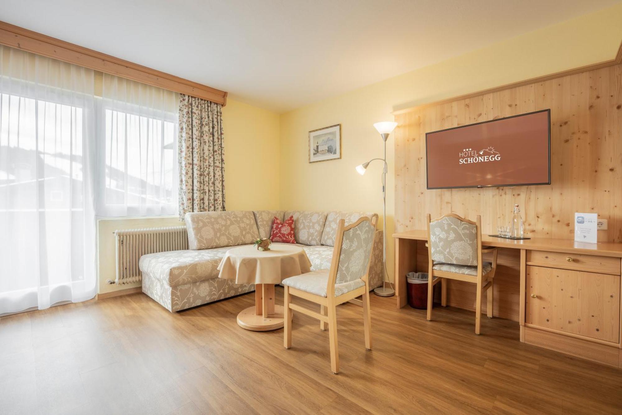 Hotel Schoenegg Seefeld in Tirol Rum bild