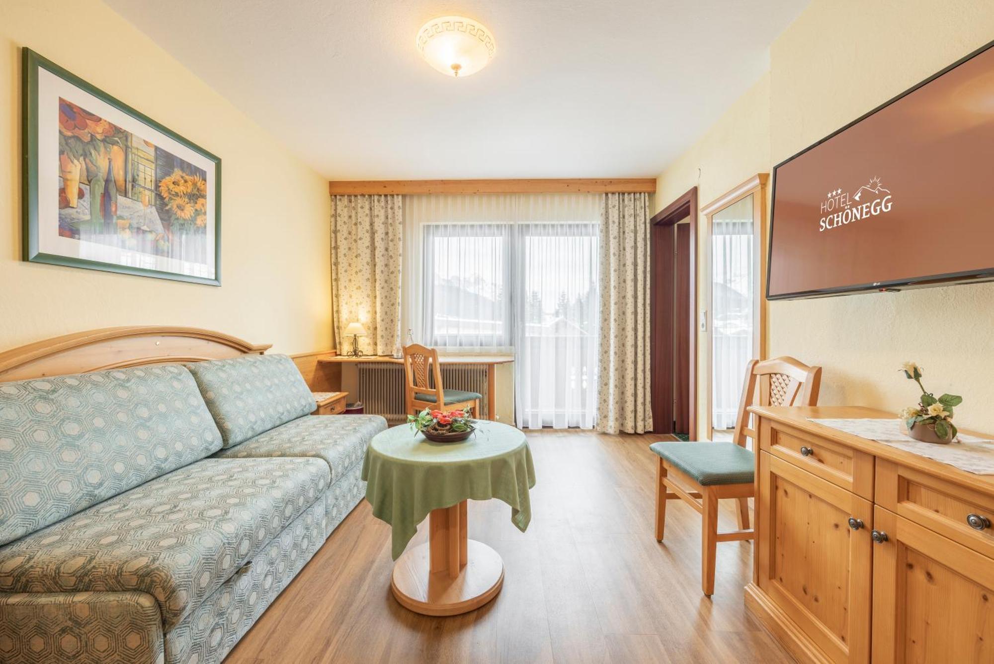 Hotel Schoenegg Seefeld in Tirol Rum bild