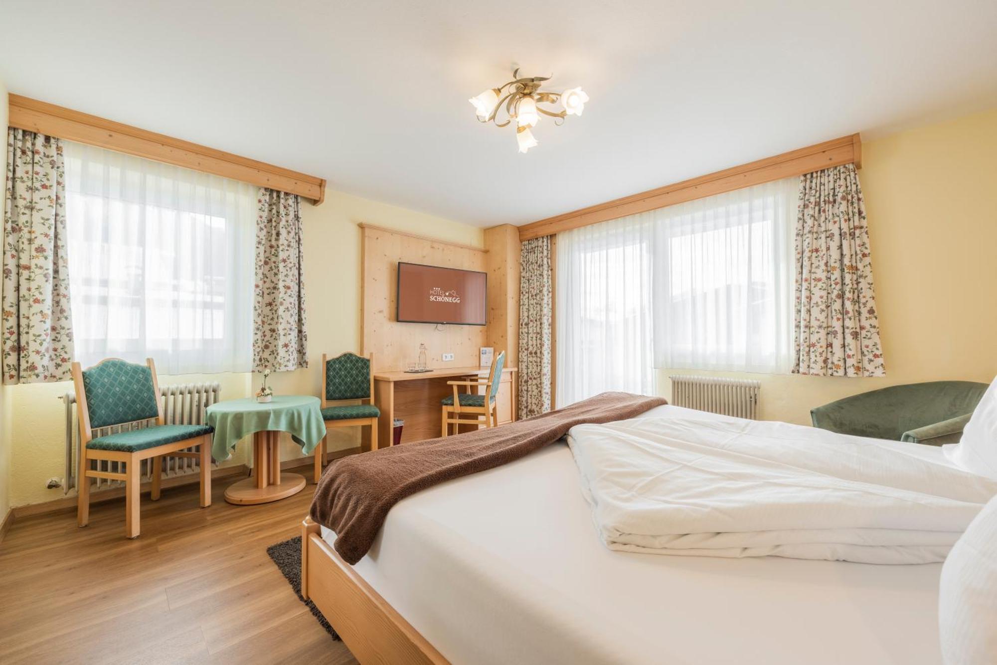 Hotel Schoenegg Seefeld in Tirol Rum bild