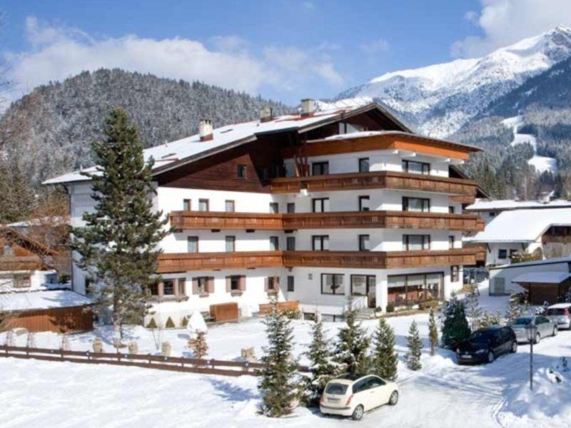 Hotel Schoenegg Seefeld in Tirol Exteriör bild